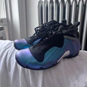 Brand New Nike Flightposite Dusty Cactus Mens Size 7 Womens size 8.5